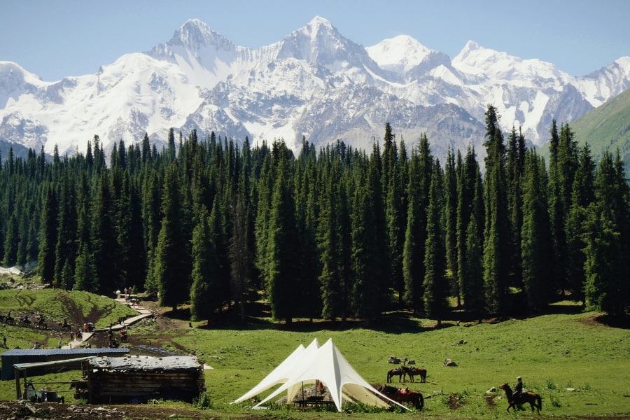 Xinjiang1.jpg Xinjiang1.jpg