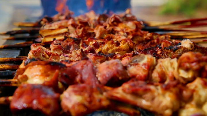 Urumqi night market food experience with naan bread and street food stalls