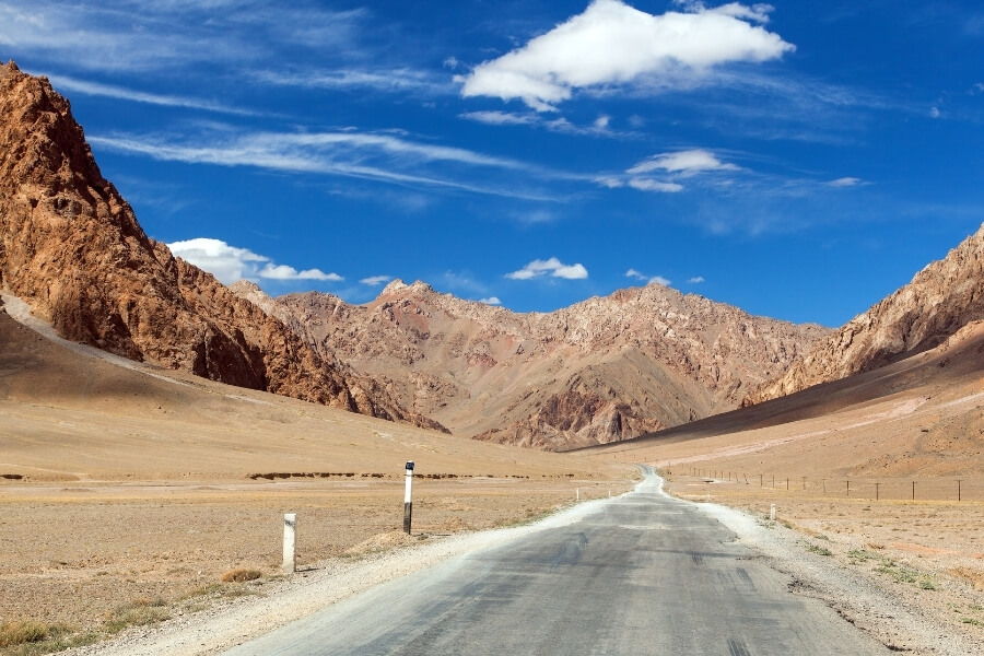 Customized Silk Road travel experience in western China during a zodiac year