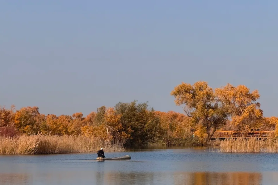 Visit Opal Village in Xinjiang Visit Opal Village in Xinjiang